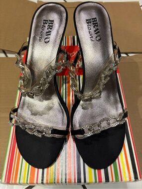 EUC Bravo Browns Black Fabric Rhinestone Embellished Slip-On Heeled Sandals